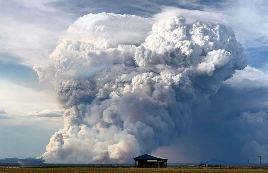 Flat Top Fire Fort Rock Tess Mitchell 9-7-2