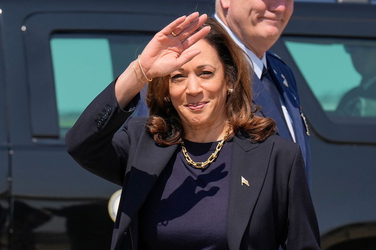 <i>Jacquelyn Martin/AP via CNN Newsource</i><br/>Vice President Kamala Harris waves as she arrives at Pittsburgh International Airport in Coraopolis