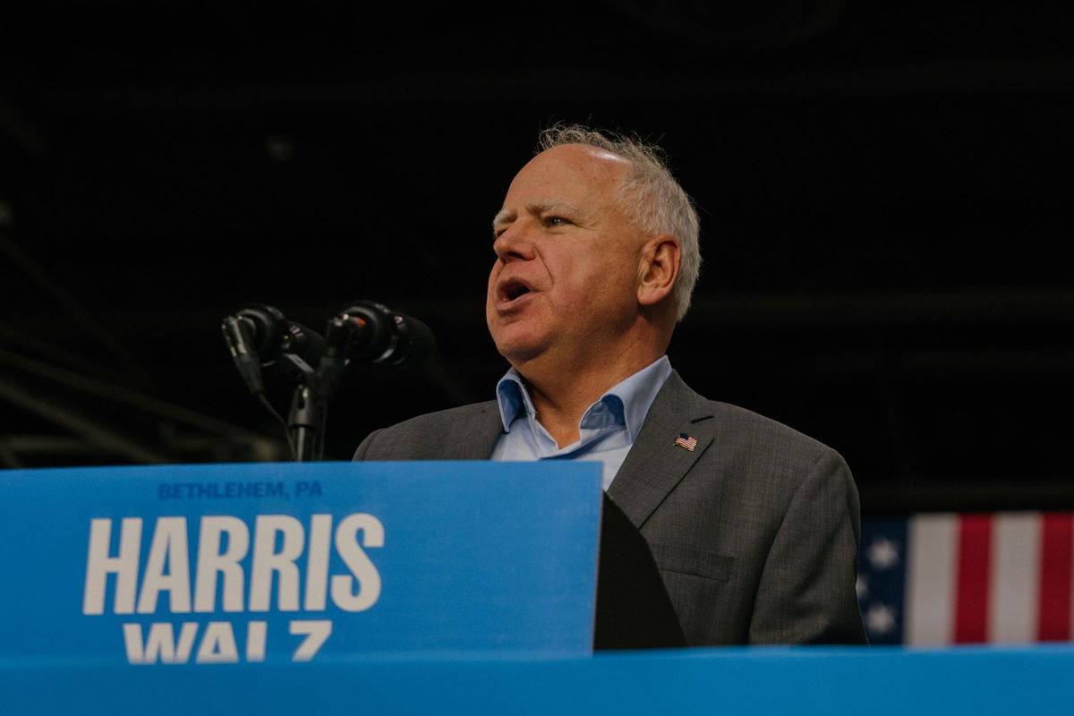 <i>Caroline Gutman/The Washington Post/Getty Images via CNN Newsource</i><br/>Minnesota Gov. Tim Walz speaks at a campaign rally in Bethlehem