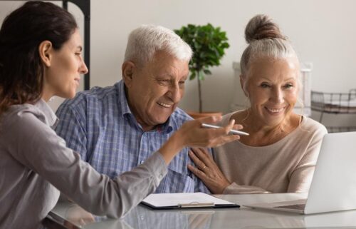 How does a reverse mortgage work in Canada?