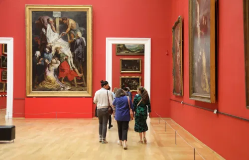 A dose of inspiration: Why doctors are prescribing museum visits