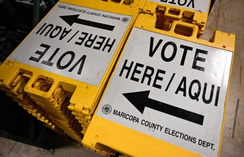 Arizonans left off voter rolls just before primary because of problems with their forms