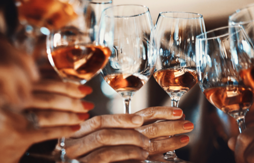 How to host the ultimate wine tasting