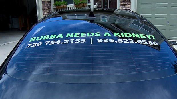 <i>KCNC via CNN Newsource</i><br/>The sign on Bubba's car.