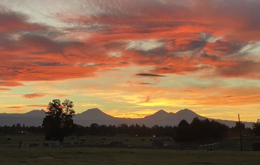 Sunset Three Sisters Diane Thielen 10-19