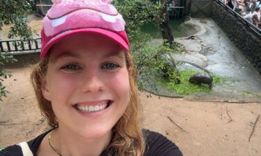 New Yorker Molly Swindall decided to fly from New York to Thailand to see baby hippo Moo Deng in person.