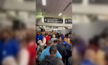 An issue with the Plane Train at Atlanta's Hartsfield-Jackson International Airport caused passenger gridlock on Monday morning.