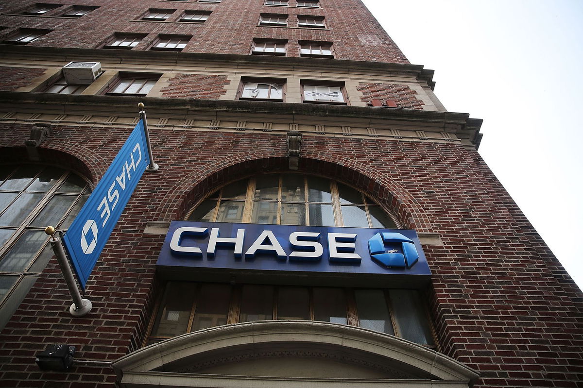 <i>Spencer Platt/Getty Images via CNN Newsource</i><br/>Chase Bank is suing four customers who allegedly owe the bank a combined $662