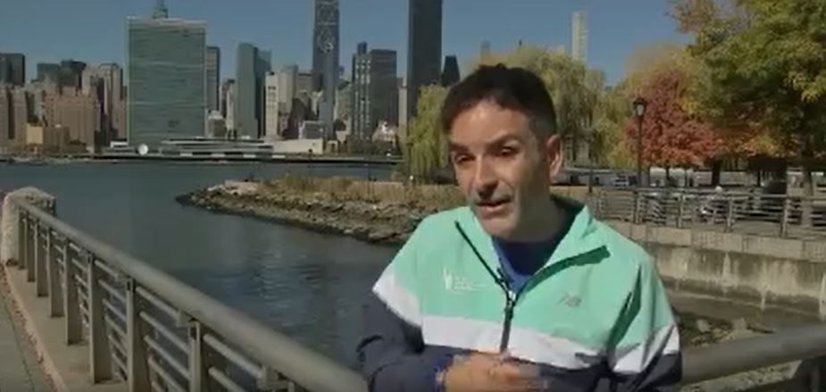 <i>WABC via CNN Newsource</i><br/>NYC Marathon runner