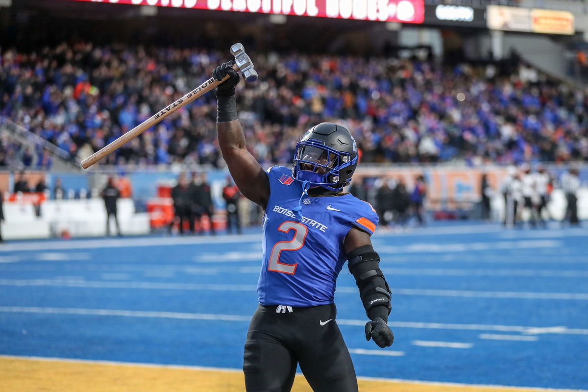 Ashton Jeanty Has Record-breaking Performance In Dominant Boise State ...