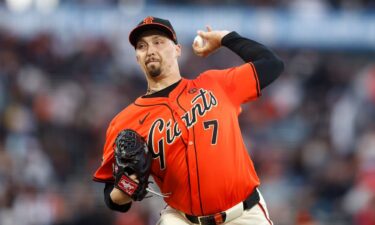 Blake Snell pitches for the San Francisco Giants against the Miami Marlins at Oracle Park on August 30.