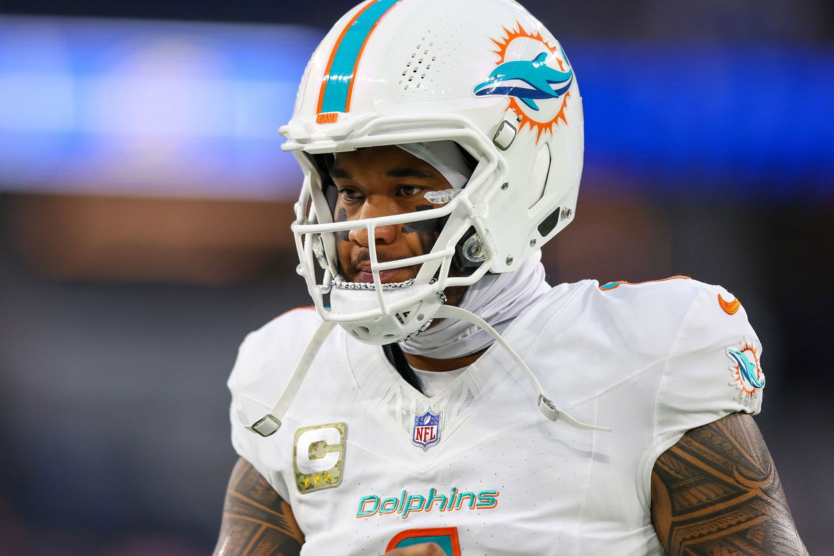 <i>Jordon Kelly/Icon Sportswire/Getty Images via CNN Newsource</i><br/>Tagovailoa warms up before the game between the Dolphins and the Rams at SoFi Stadium