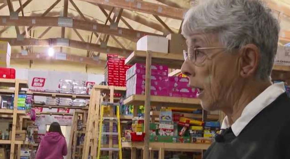 <i>KCCI via CNN Newsource</i><br/>Mary Sauter believes every child should have toys to open on Christmas. She has dedicated her life to making that happen.