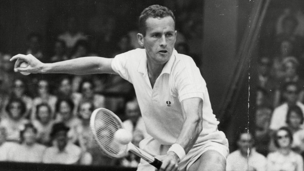 <i>ANL/Shutterstock via CNN Newsource</i><br/>Neale Fraser is pictured in action at the 1957 Wimbledon Championships.