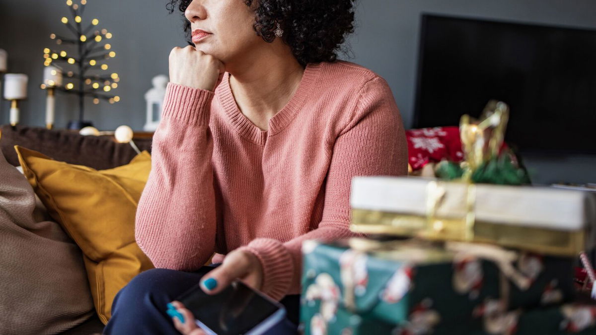 <i>Riska/E+/Getty Images via CNN Newsource</i><br/>Adding 'alone time' to your daily schedule during the holidays might help your mental well-being and relationships