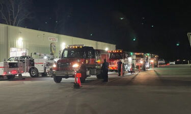 Central Oregon firefighter strike team arrives in L.A.