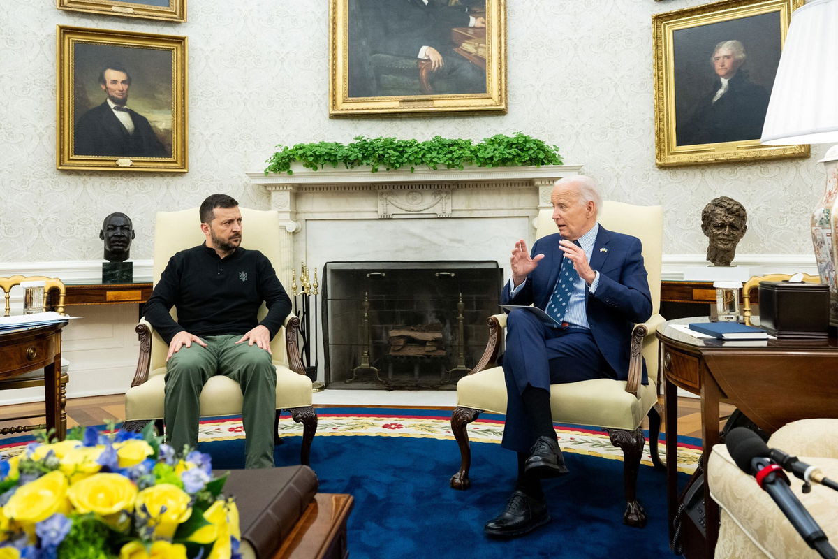 <i>Saul Loeb/AFP/Getty Images/File via CNN Newsource</i><br/>US President Joe Biden and Ukraine's President Volodymyr Zelensky meet in the Oval Office in Washington