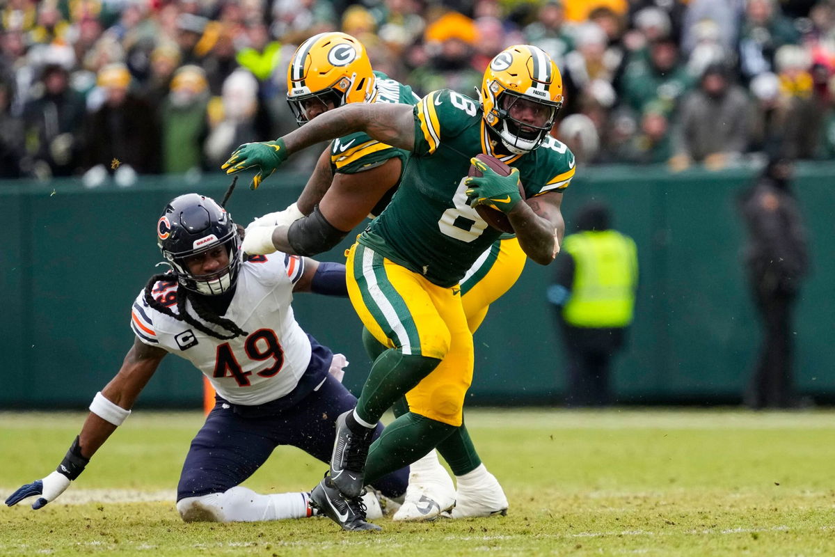 <i>Jeff Hanisch/USA Today Sports/Reuters via CNN Newsource</i><br/>Jacobs (No. 8) could be the key figure for the Packets when the two teams meet on Sunday.