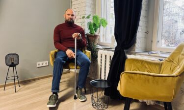 War veteran Oleksandr Batalov attended the Recovery network's "Sexual Life" course after losing his leg on the battlefield and hopes to share his knowledge with others.