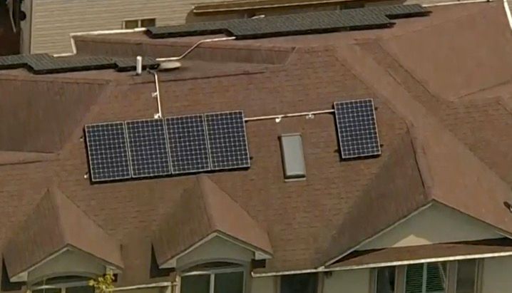<i>WCBS via CNN Newsource</i><br/>Maria and Louis Pinneri's golden years have been shaded by a broken solar panel system. In 2011