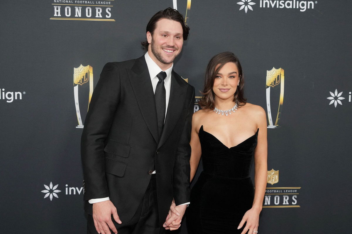 <i>Kirby Lee/USA Today Sports/Reuters via CNN Newsource</i><br/>(From left) Josh Allen and Hailee Steinfeld are pictured at the 2025 Super Bowl LIX NFL Honors in New Orleans.