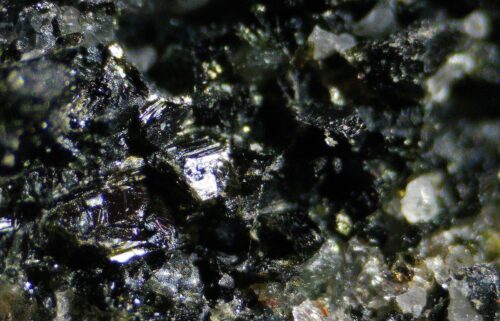 A close up picture of the 4.16 billion-year-old rocks from the Nuvvuagittuq greenstone belt