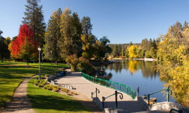 Bend SmartAsset job market