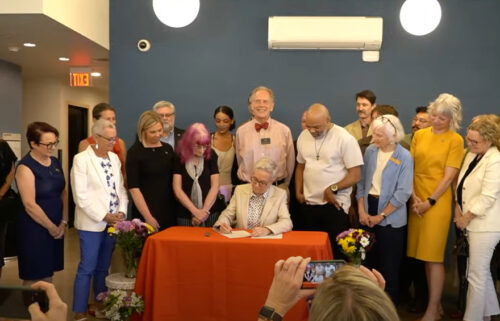 Governor Kotek signs homeless shelters bill