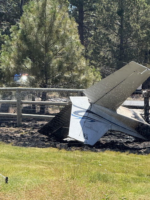 Sisters plane crash tail