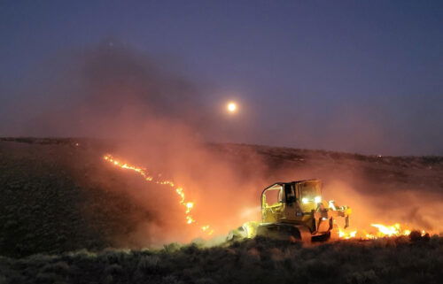 Willow Fire fought at night