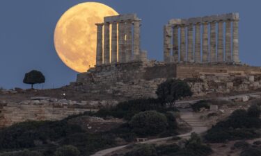 Keep your eyes on the horizon on the night of July 10 to see the peak July's full buck moon.