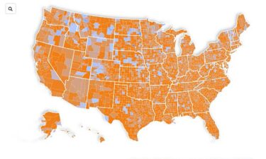 The Local Journalist Index 2025 maps the amount of working journalists per capita in each US county. The bluer counties have higher amounts of journalists; and the deeper the orange