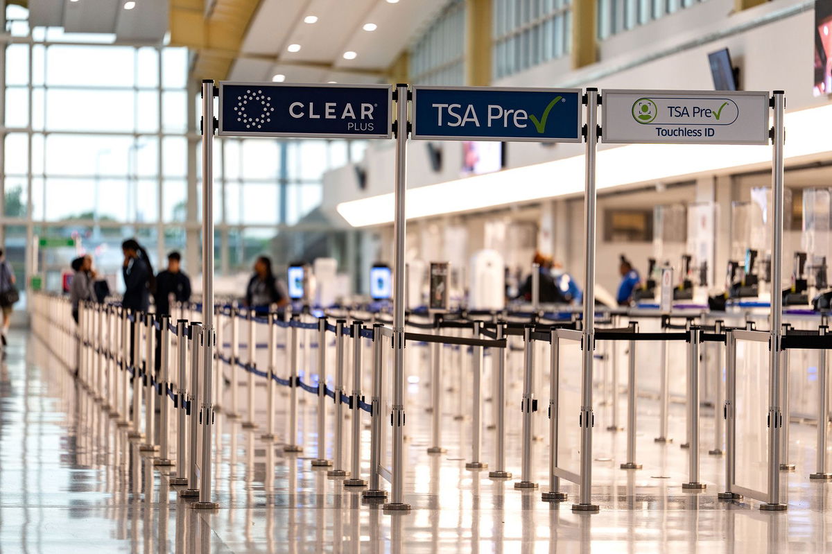 <i>Kent Nishimura/Getty Images via CNN Newsource</i><br/>A TSA security checkpoint at Ronald Reagan Washington National Airport in Arlington