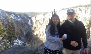 American hiker Andrew McGowan and Taiwanese student Shallen Yu spent one glorious day together eating ice cream