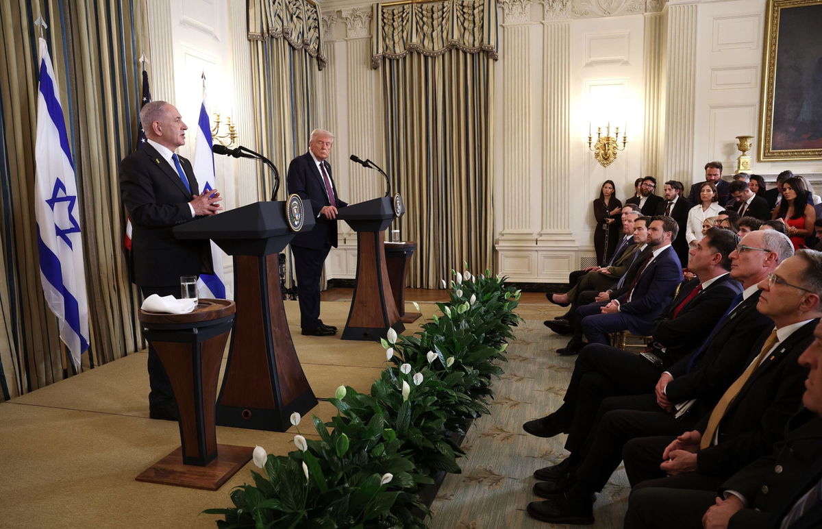 <i>Win McNamee/Getty Images via CNN Newsource</i><br/>Israeli Prime Minister Benjamin Netanyahu (L) and U.S. President Donald Trump hold a joint news conference at the White House on September 29.